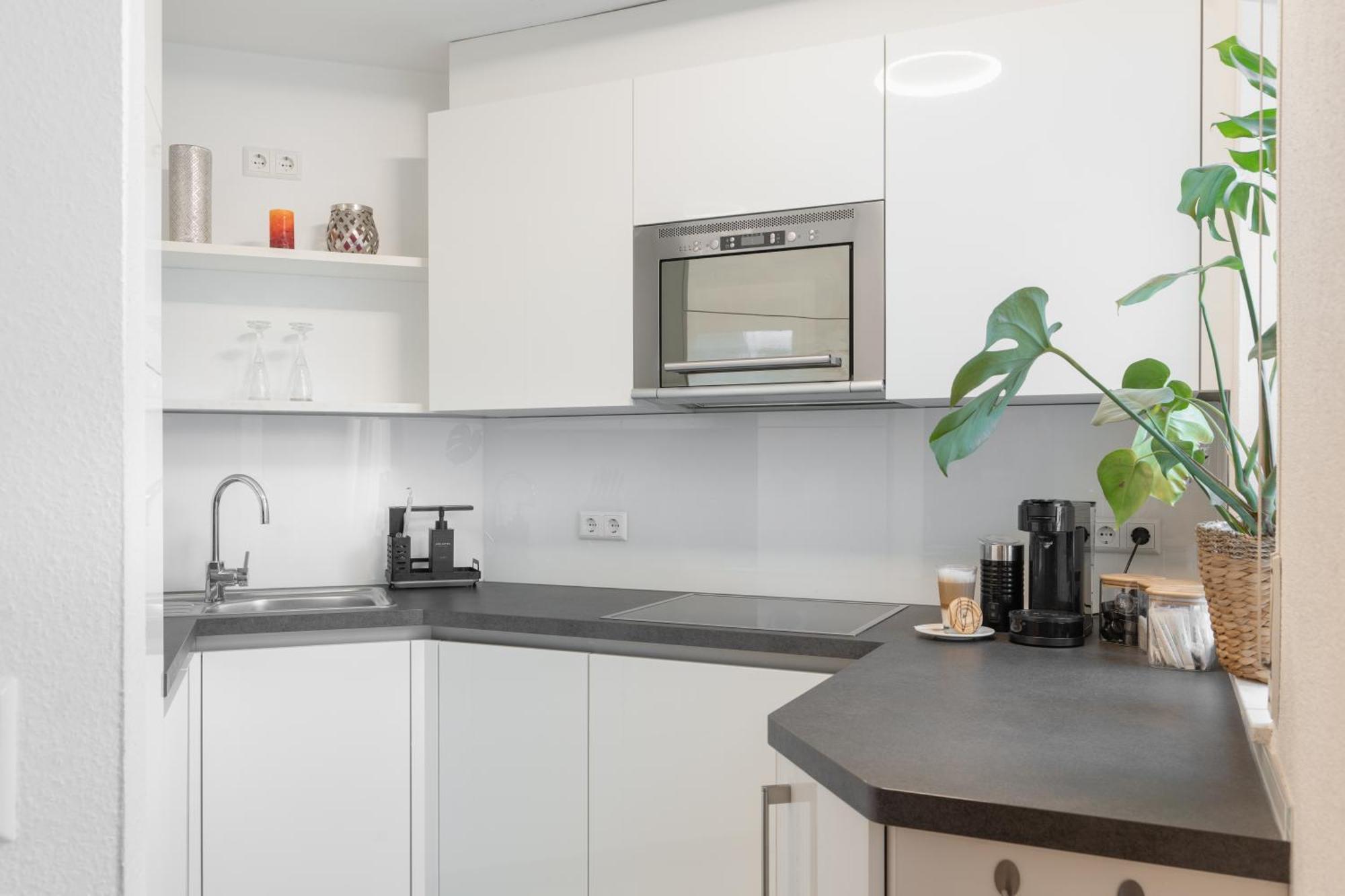 Untersee-Suite Istayunixi Seenaehe-Terrasse-Workspace-Netflix-Parkplatz Radolfzell am Bodensee Esterno foto